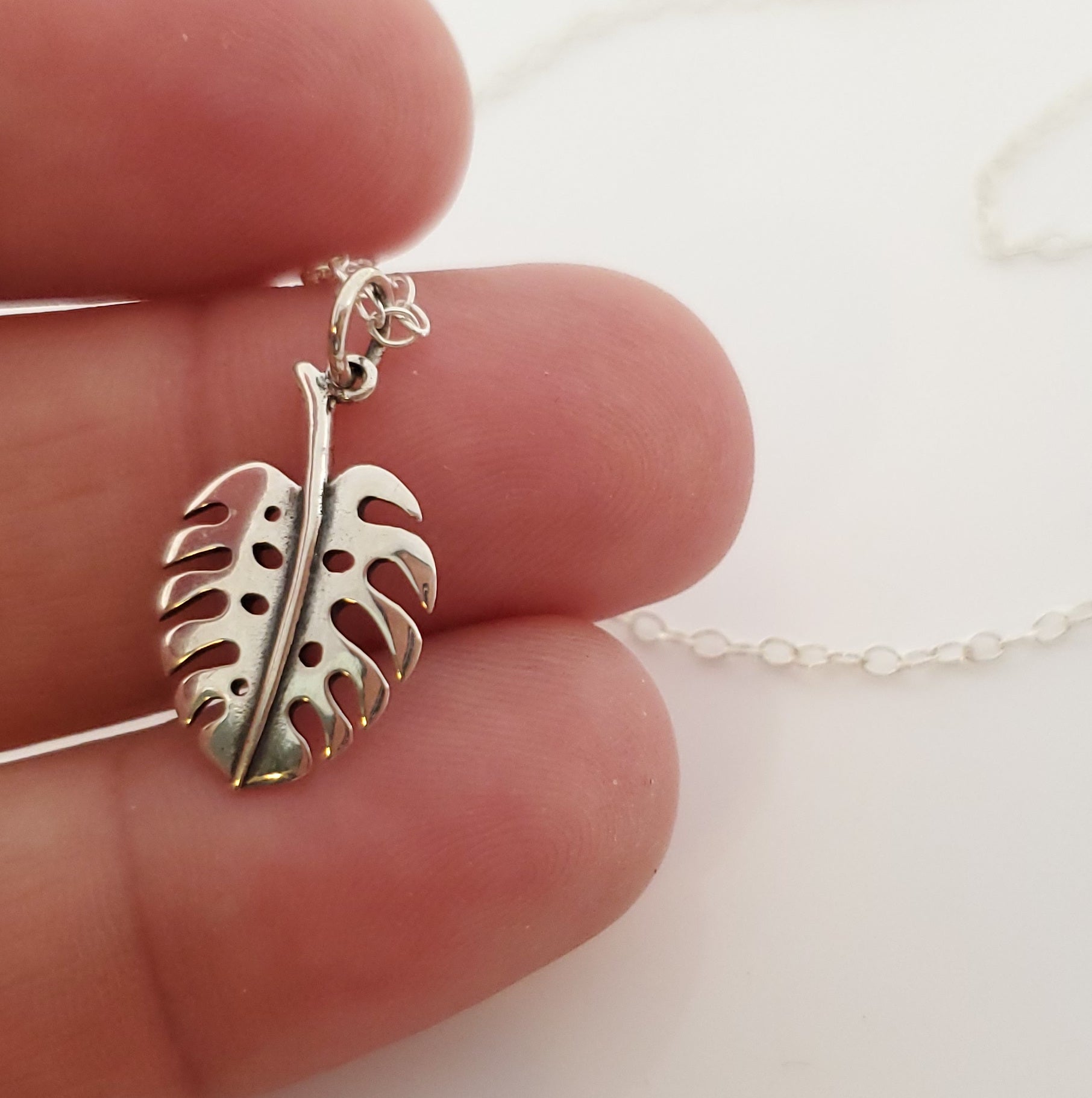 Collier en argent sterling Monstera Deliciosa pour passionnée de plantes - Cadeau pour femme