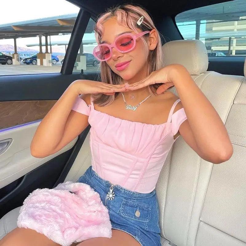 Haut court à bretelles rose élégant pour femme - T-shirt d'été à la mode et flatteur