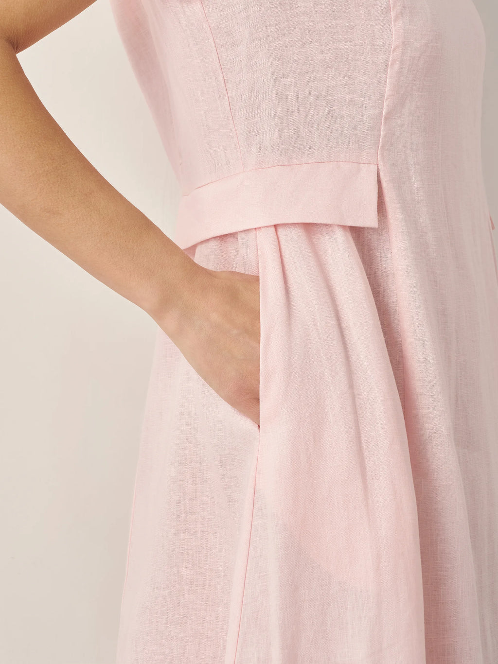 Robe d'été ALEXA 100 % lin naturel col V
