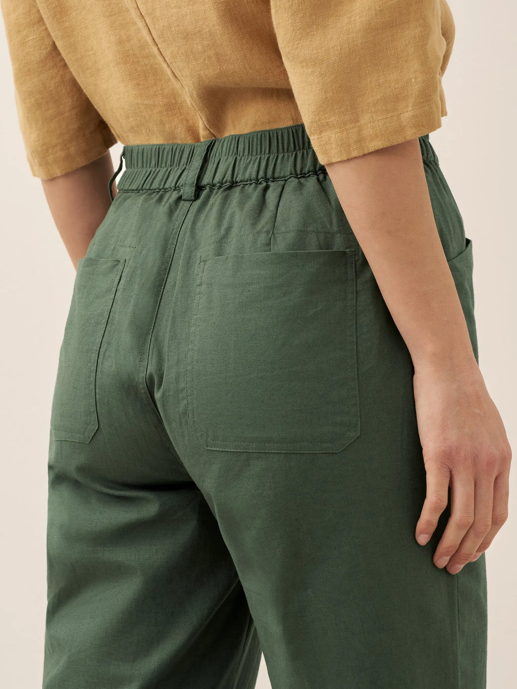 Pantalon HEIDI en lin à boutons dissimulés