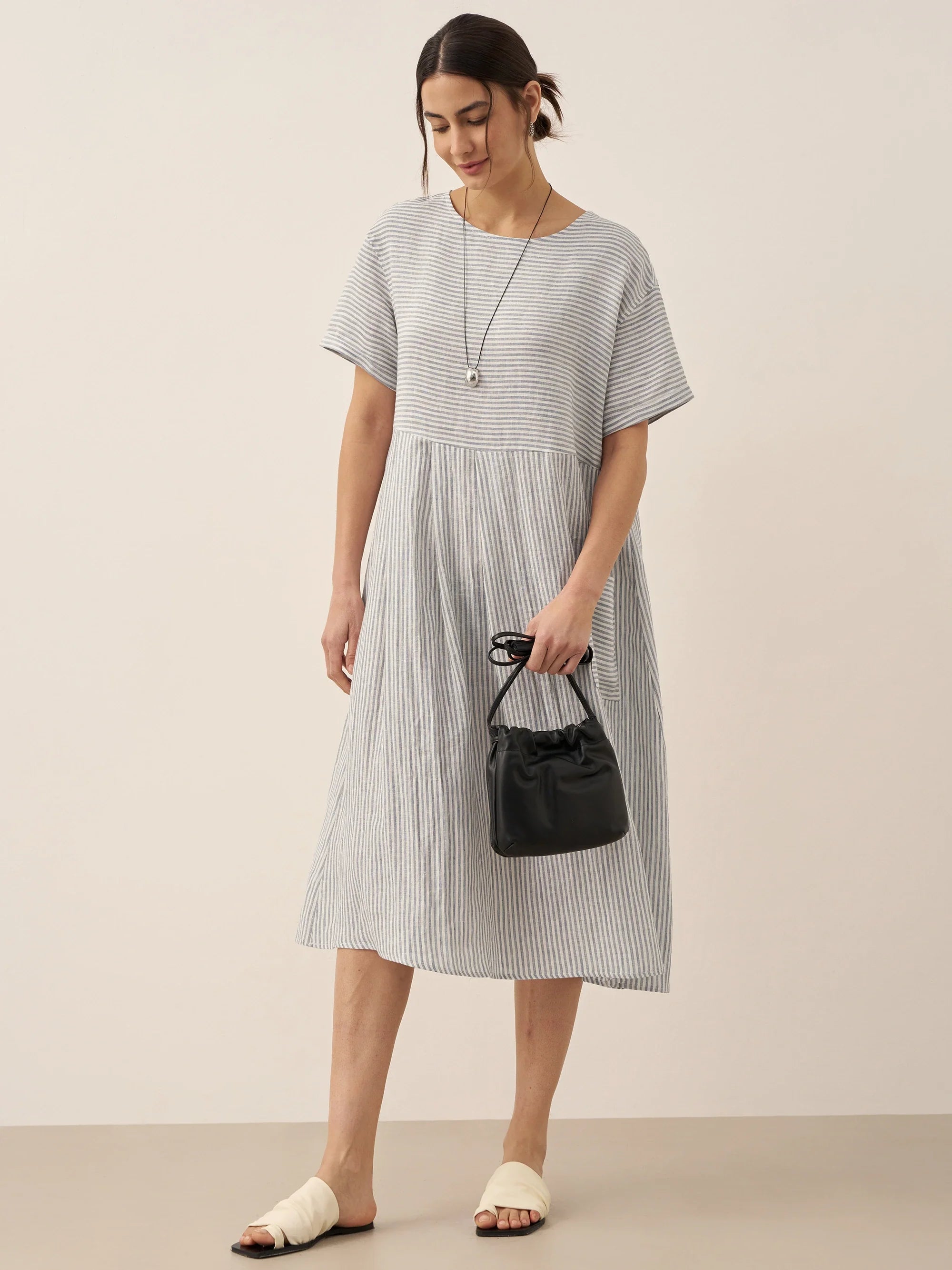 Robe courte à rayures en lin 100% avec panneaux, manches courtes MORGAN