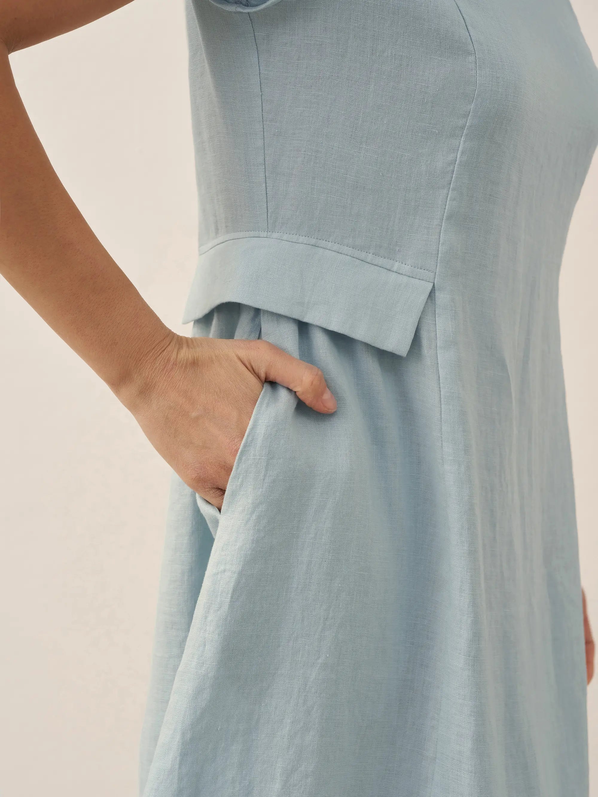 Robe d'été ALEXA 100 % lin naturel col V