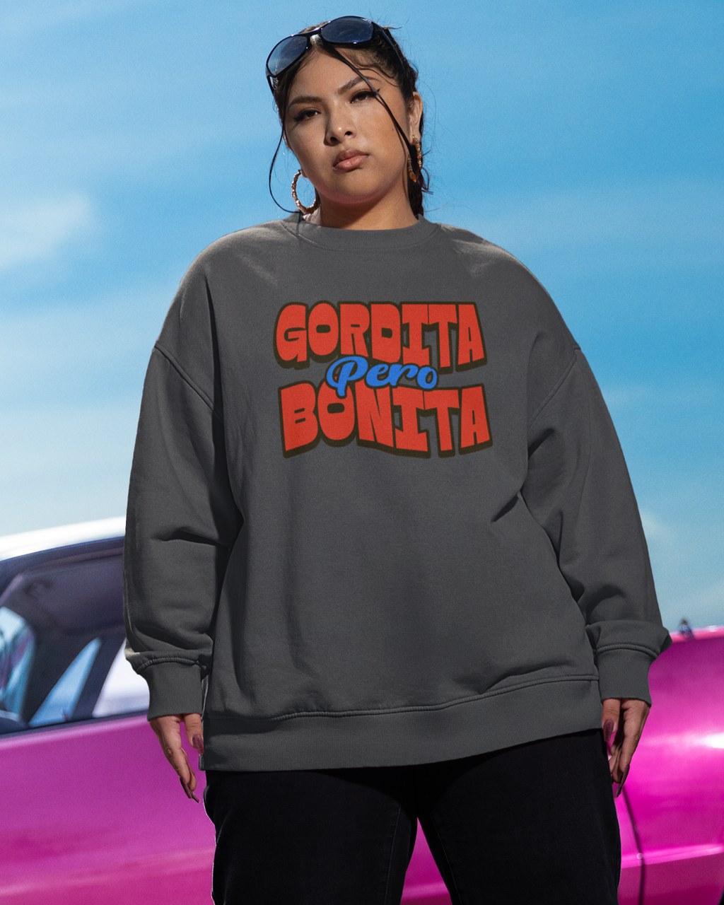 Chandail en molleton « Gordita Pero Bonita » | Meme latino drôle et viral | 3 couleurs