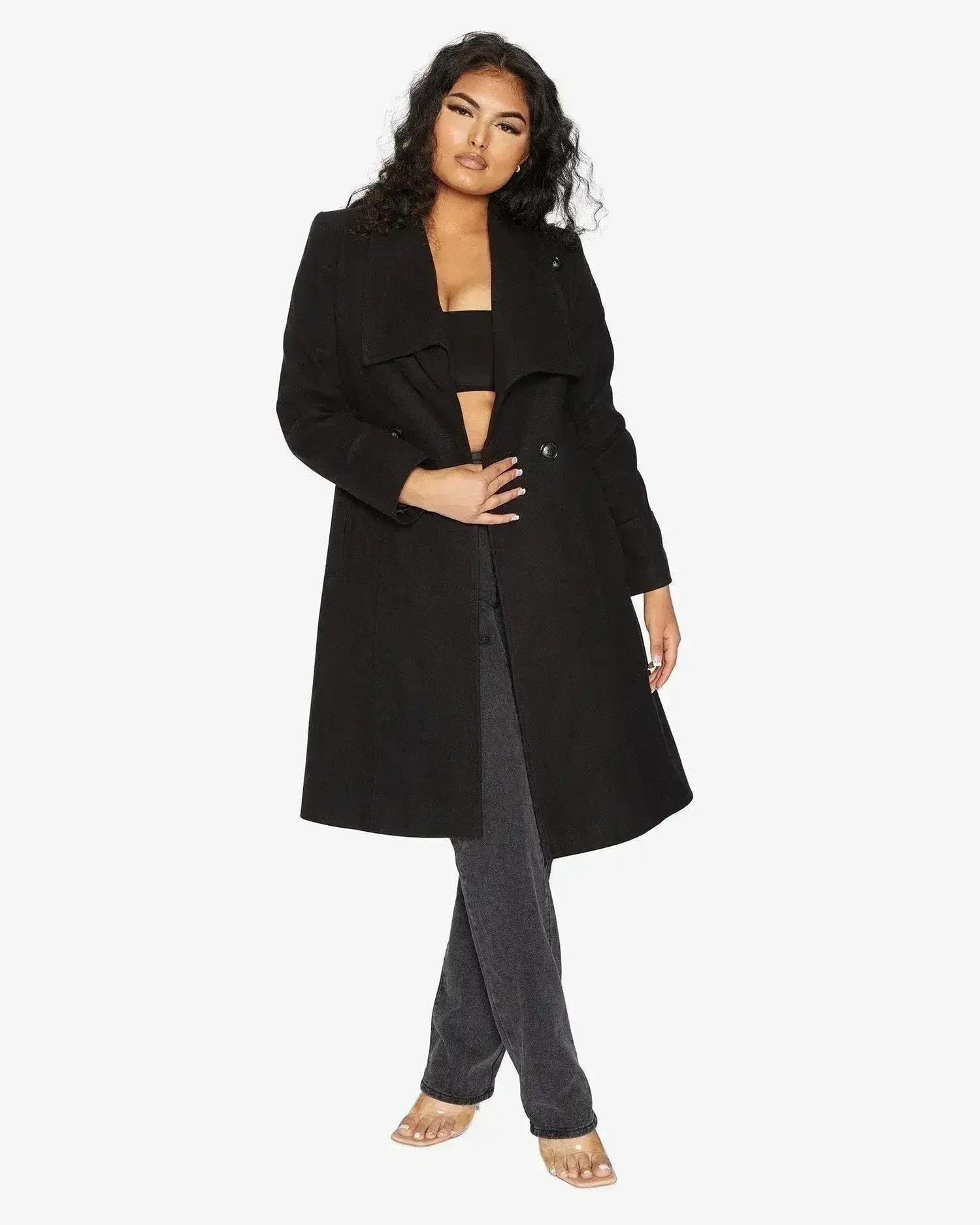 Manteau long à double boutonnage et revers cascade