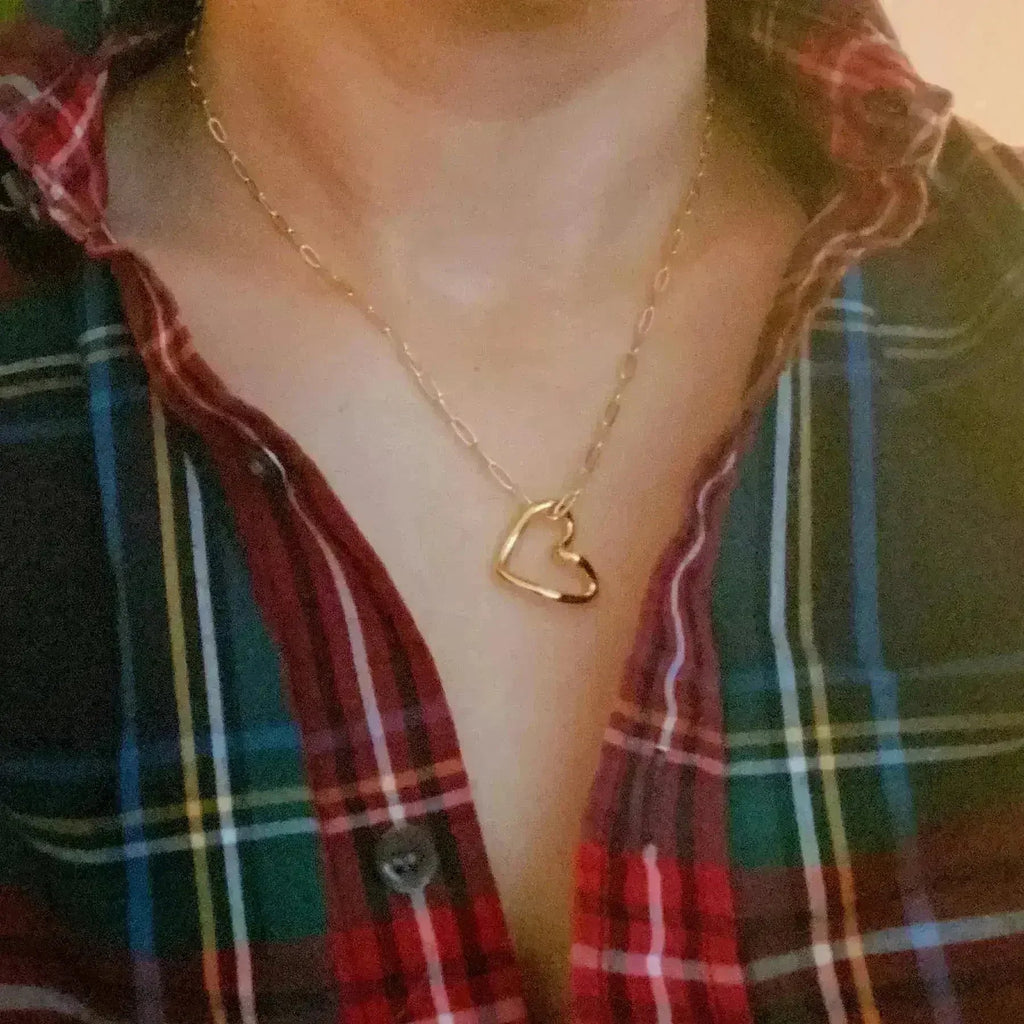 Collier cœur et chaîne – Pendentif cœur doré délicat | Femstylo