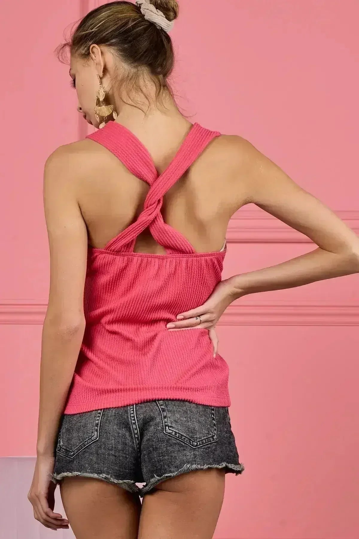 Haut à bande en maille BiBi Lace avec découpes et col croisé