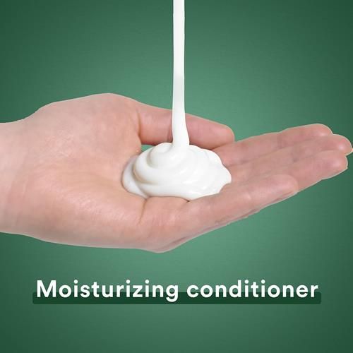 Suave Professionals Moisturizing Conditioner For Dry Hair Almond And Shea Butter Paraben-Free And Dye-Free Deep Hair 28 Oz