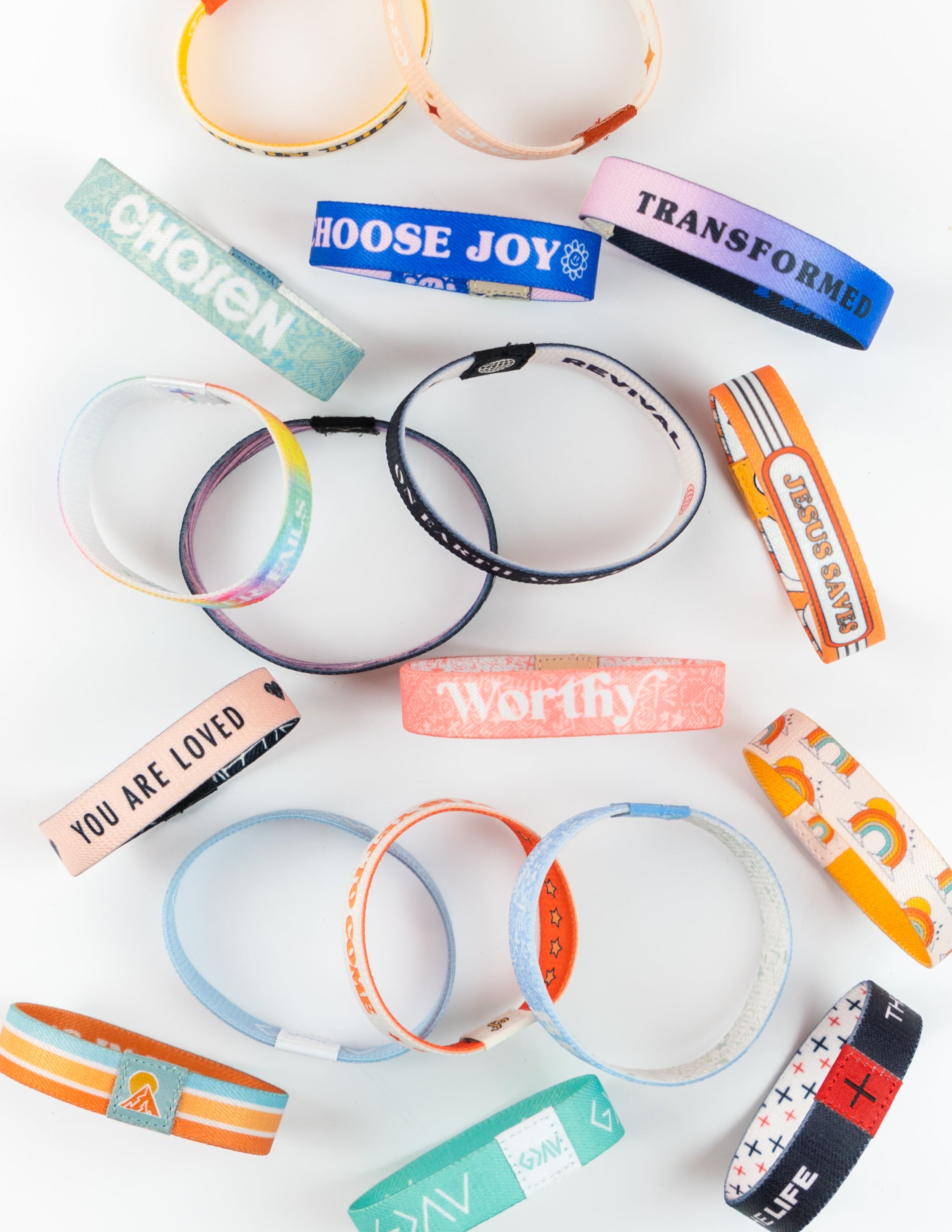 Lot de 10 bracelets mystère