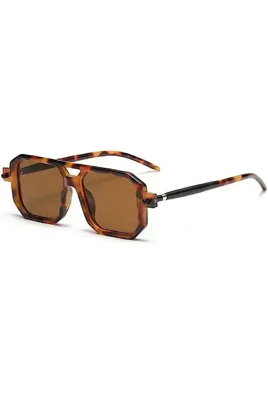 Grandes lunettes de soleil à monture