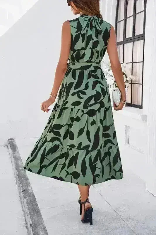 Robe midi dos nu à nouer autour du cou