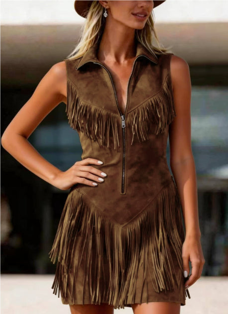 Robe midi femme en daim style western sans manches coupe ajustée avec pompons