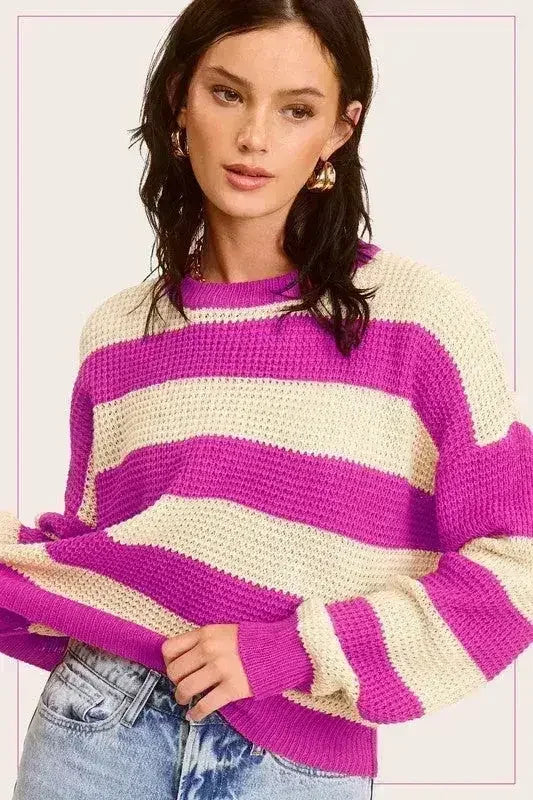 Pull rayé à col rond et coupe ample