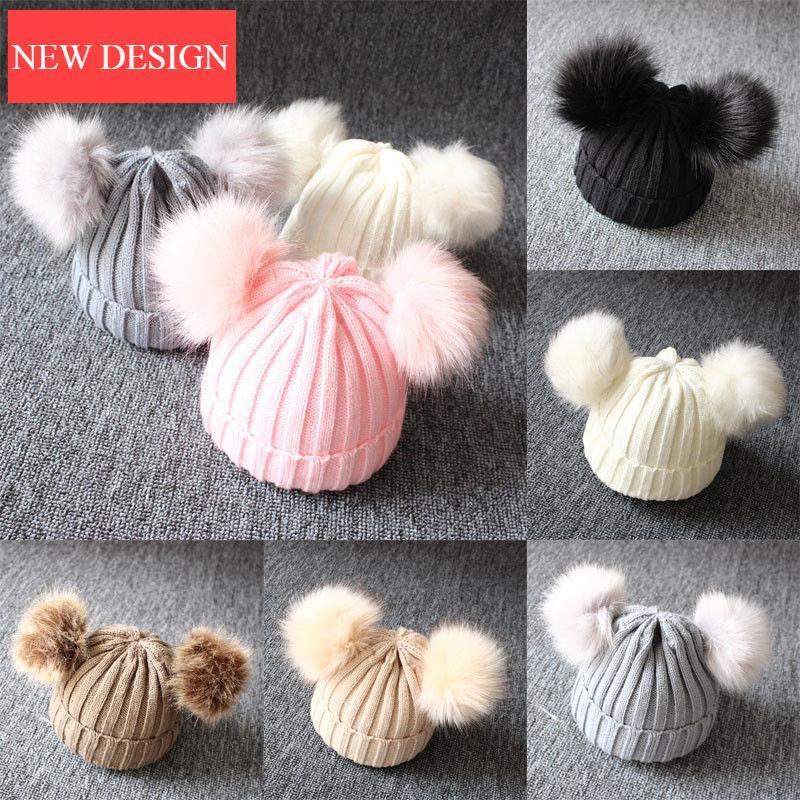 Bonnet tricoté chaud d'hiver pour bébés filles avec pompons en fourrure, uni, chaud, mignon, adorable, pour filles bébés, au design de luxe moderne