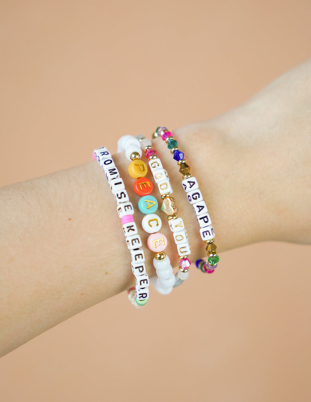 Bracelet Lettres Multicolores "Peace"