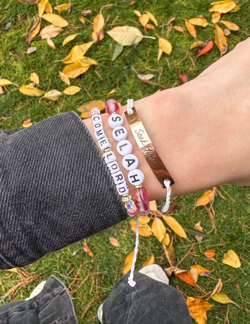 Bracelet Lettre Seigneur Venez