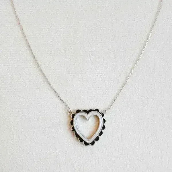 Collier Cœur Bord Festonné - Plaqué Or 18 carats | Femstylo