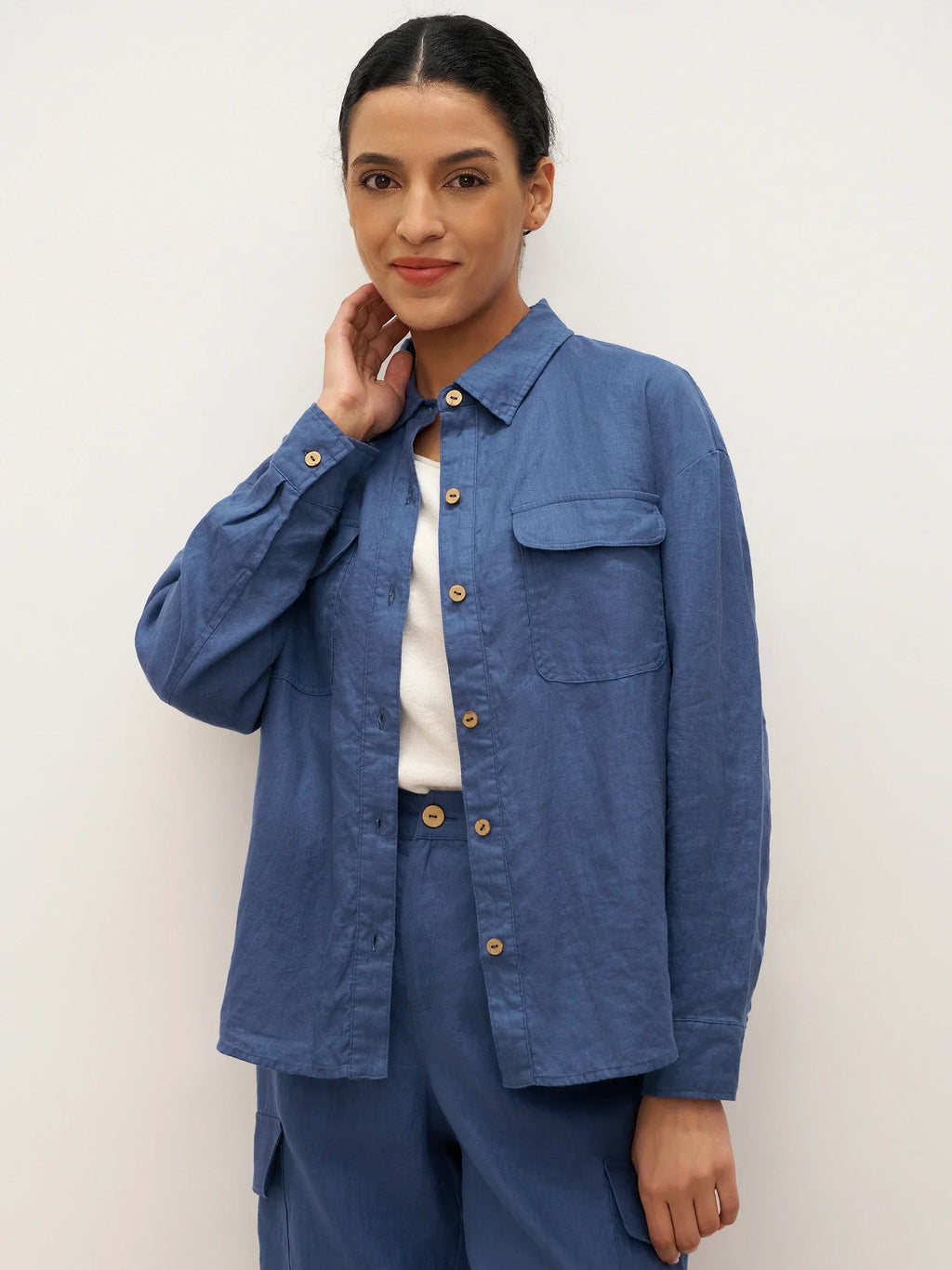 Veste chemise JANE 100 % lin à rabats et boutonnée