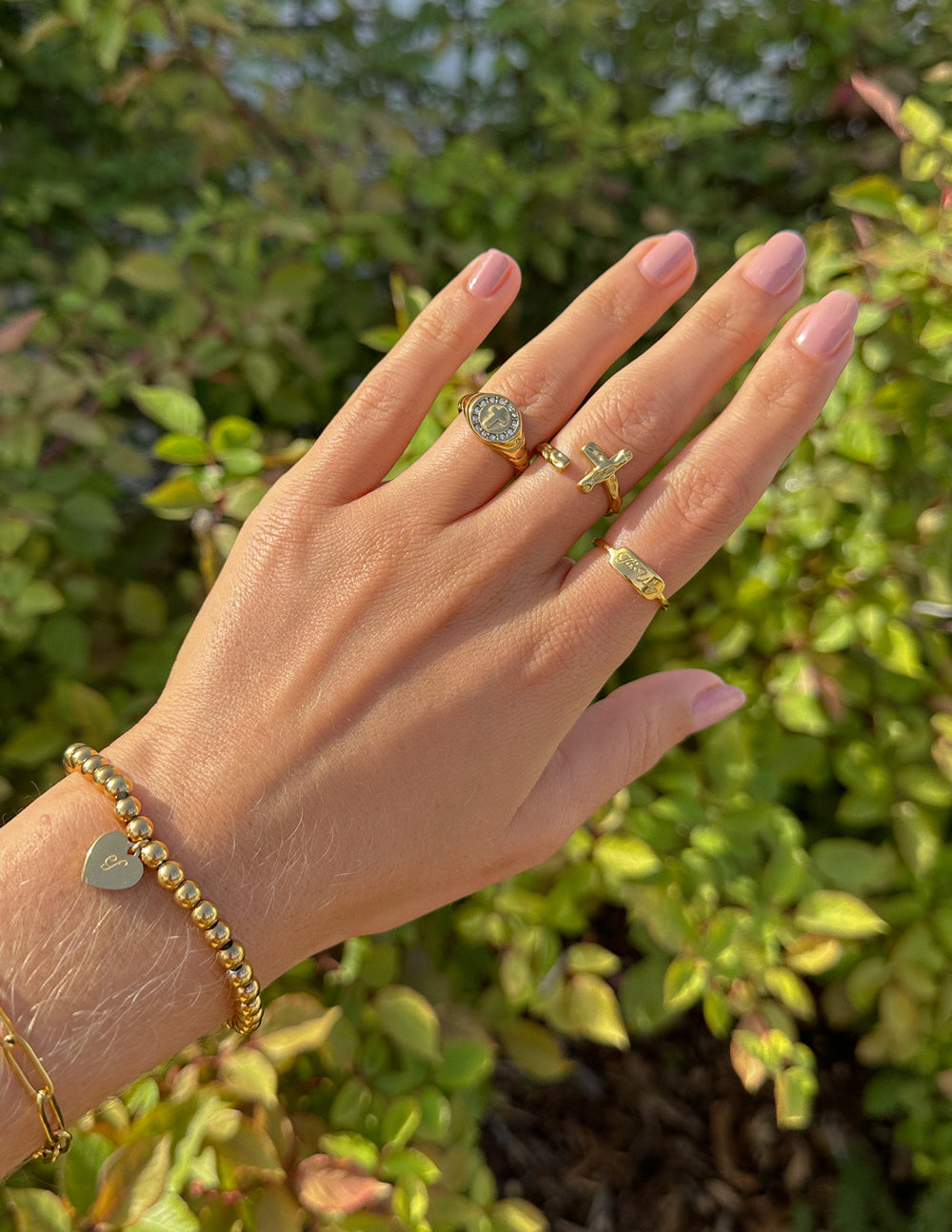 Bague croisée texturée enveloppante