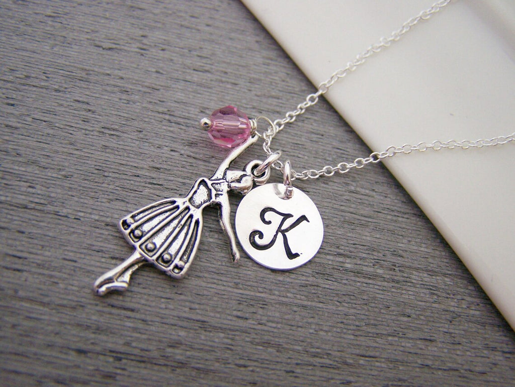 Collier personnalisé ballerine – Chaîne en argent sterling avec pierre de naissance et initiale