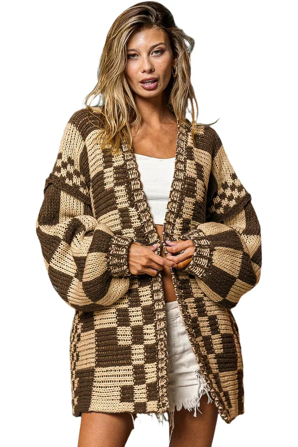Cardigan en maille à carreaux color block taupe et ouvert sur le devant
