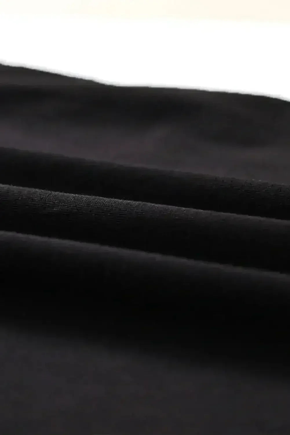Débardeur Noir Échancré à Bretelles