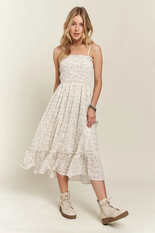 Robe caraco froncée à imprimé floral et ourlet volanté pour femme – Robe caraco fluide froncée à imprimé floral d'inspiration bohème avec ourlet volanté et ludique