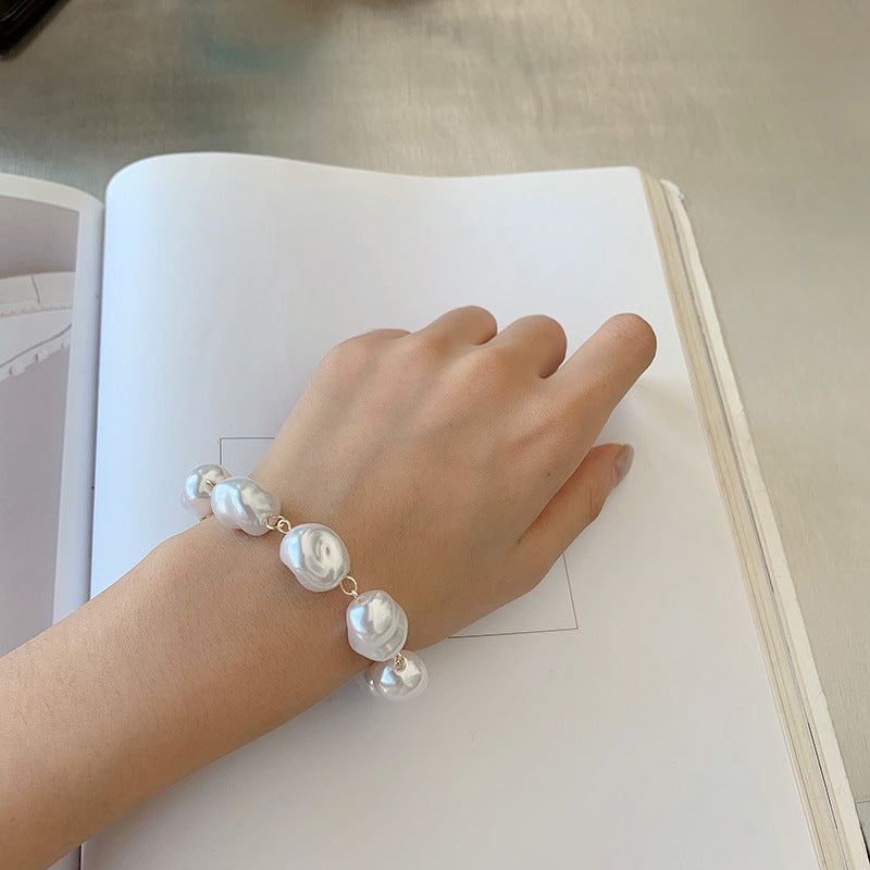 Nouveaux Bracelets à Maillons en Métal Doré Imitation Perles Faits à la Main pour Femmes Filles Fête d'Été Bijoux de Luxe Cadeau