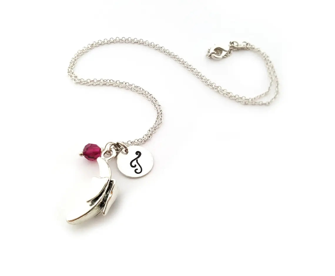 Collier banane personnalisé – Chaîne en argent sterling avec pierre de naissance et initiale