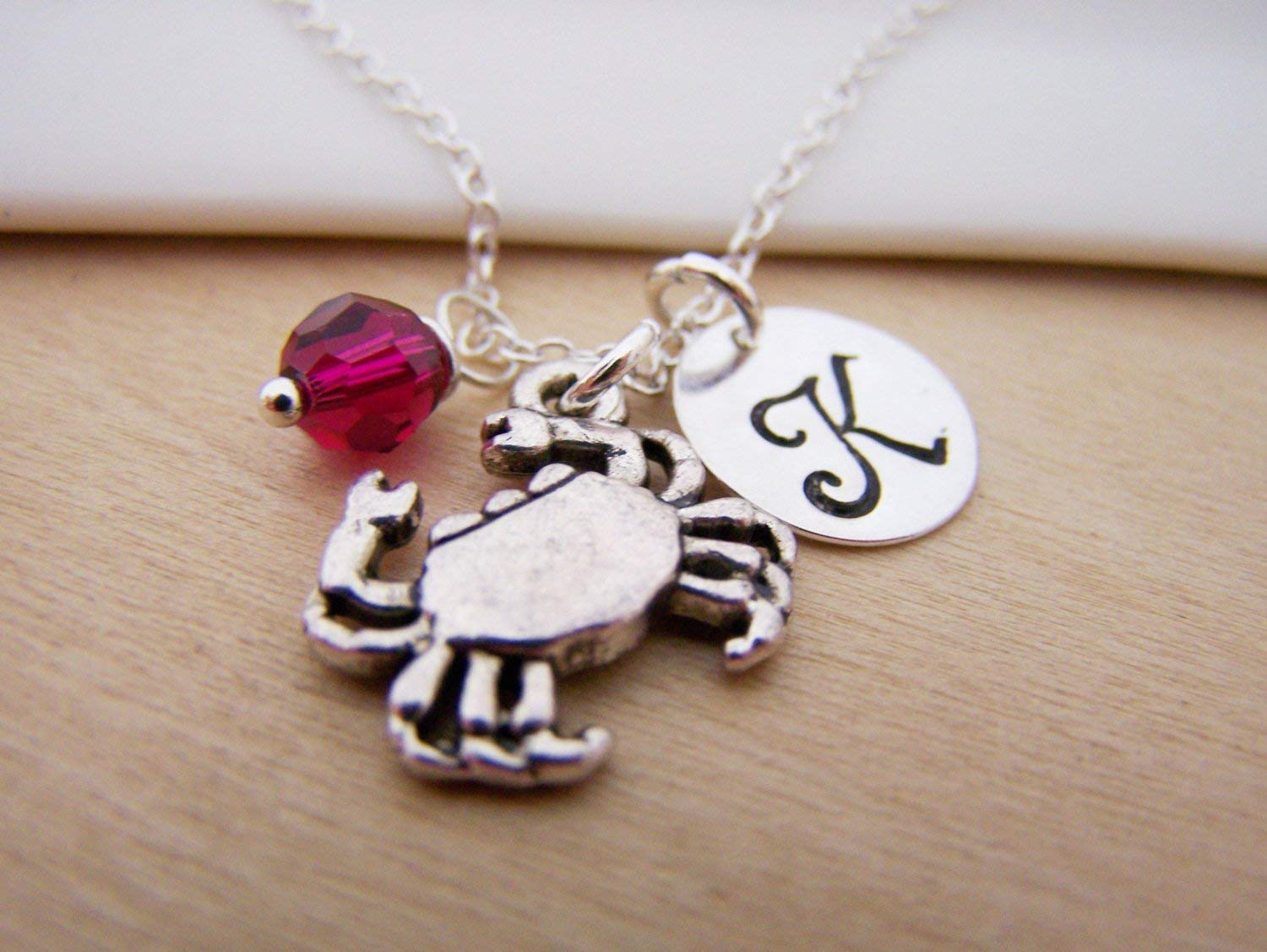 Collier avec Breloque Crabe – Bijoux Personnalisés en Argent Sterling