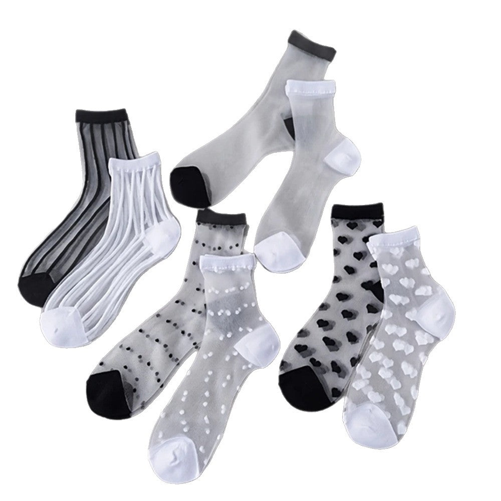 Chaussettes pour femmes Nouvelle mode longues transparentes avec motif de cœur mignon, chaussettes fines pour femme, été décontractées, chaussettes amusantes et élégantes à la cheville pour femmes