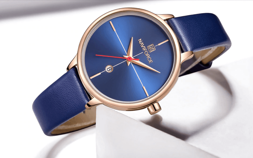 Montre de Luxe Femme avec Bracelets en Cuir Boîtier en Acier Brillant Verre Anti-rayures Design Unique Cadeau Parfait