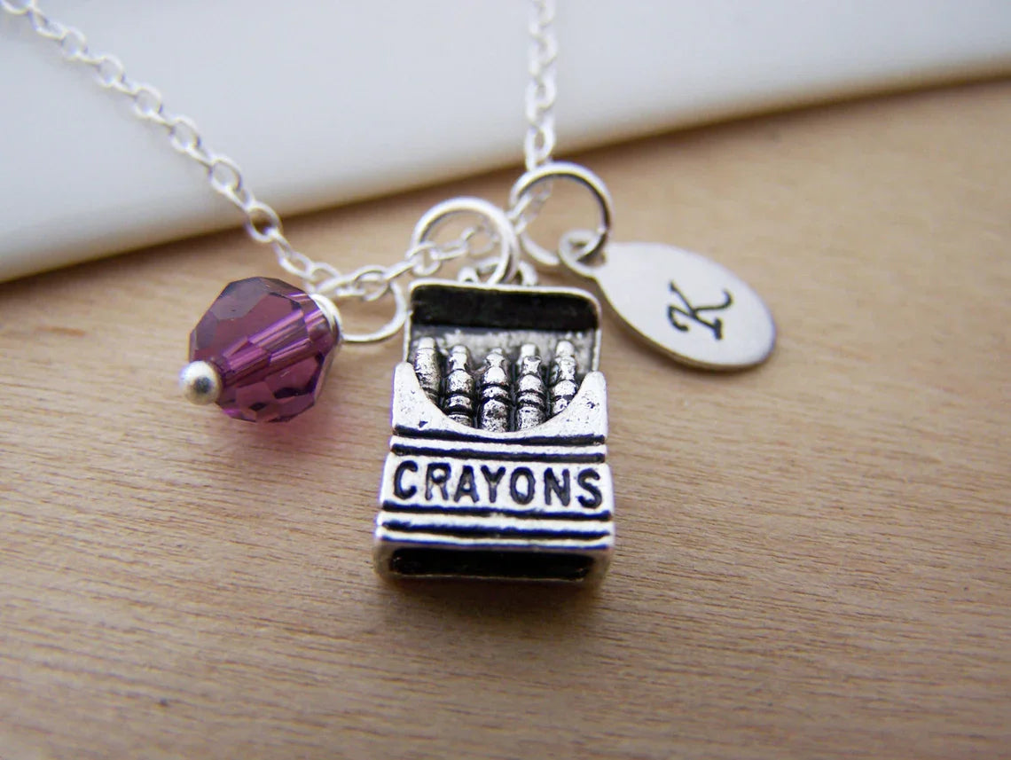 Collier Crayon Personnalisé – Chaîne en Argent Sterling avec Pierre de Naissance et Initiale