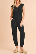Combinaison noire froncée taille haute sans manches col en V
