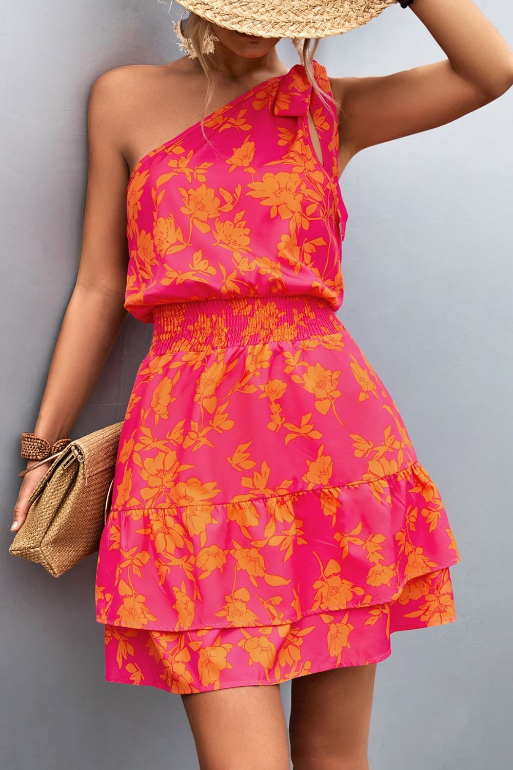 Robe d'été rose à smocks imprimée et à épaule unique – Féminine et flatteuse