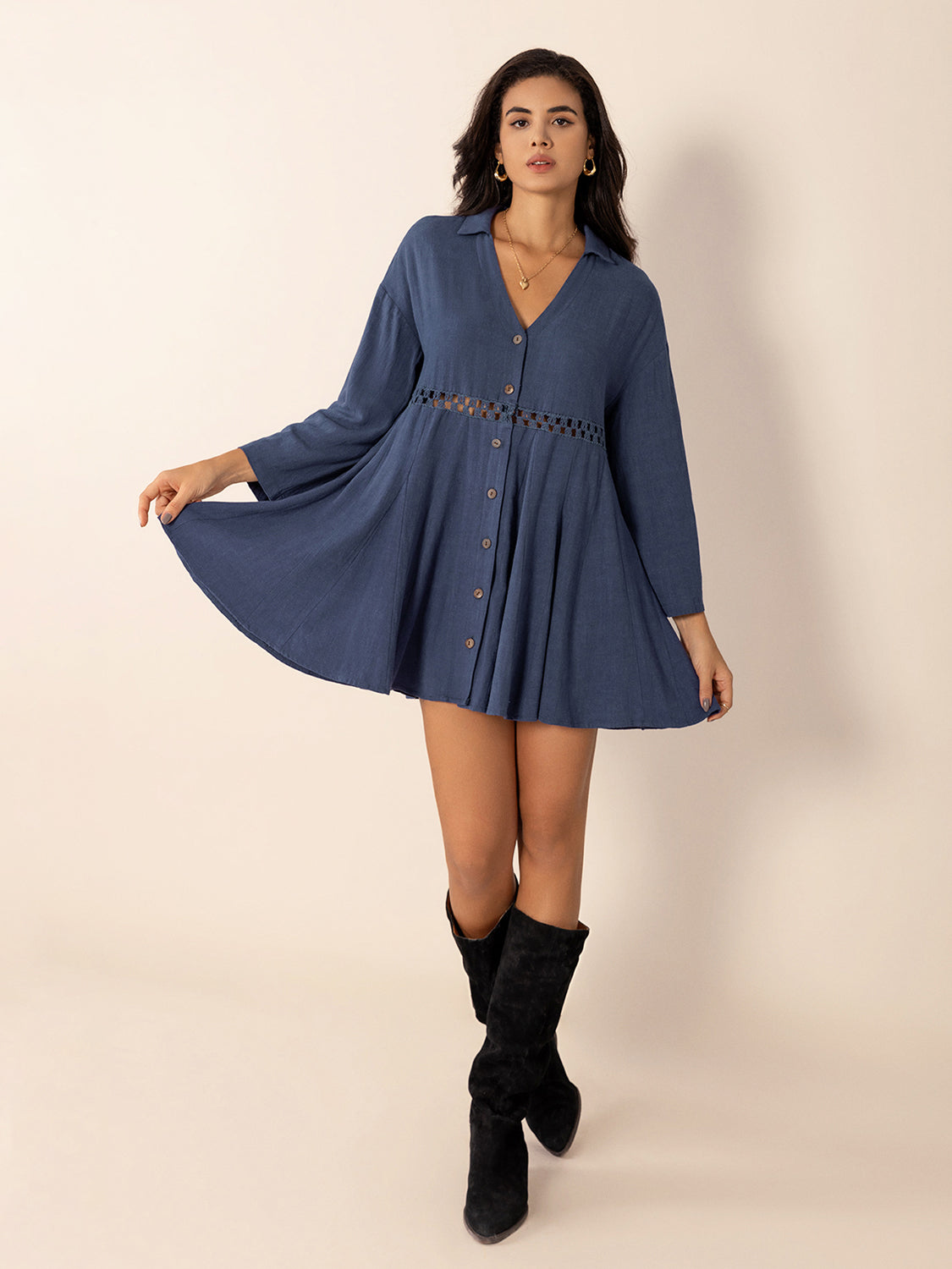 Robe mini bleu poudré à manches longues, élégante, avec découpes et boutons, légère, pour femme