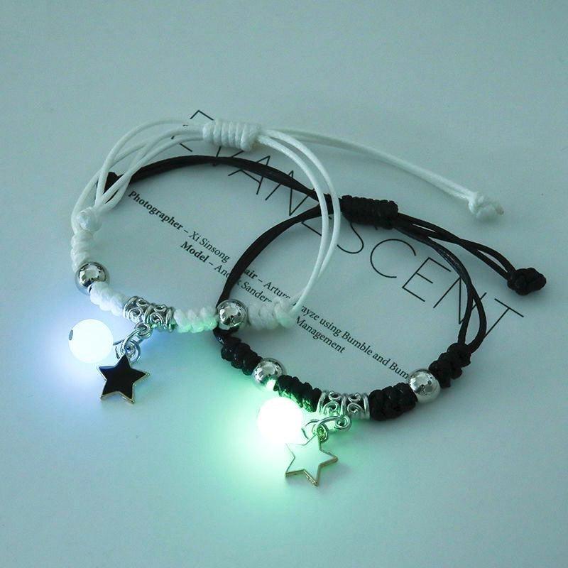 2 Pièces Nouveau Bracelet Lumineux Chat Étoile Lune Fluorescent Dans Le Noir Pour Couple Fait À La Main Corde Réglable Assorti Bracelet Amie Bracelets Assortis Lumineux Pour Couples Meilleure Amie Cadeau