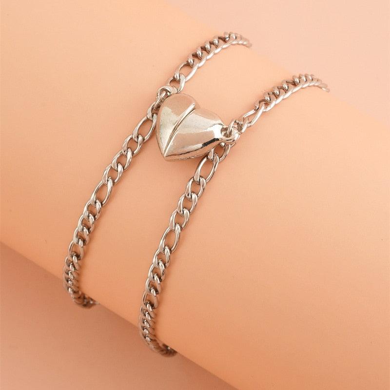2pcs/paire Pendentif en acier inoxydable à attraction magnétique Bracelets de couple Bijoux Bracelet en chaîne en acier titane Bracelets de couple pour femmes hommes Bracelets magnétiques en forme de cœur en acier inoxydable pour couples