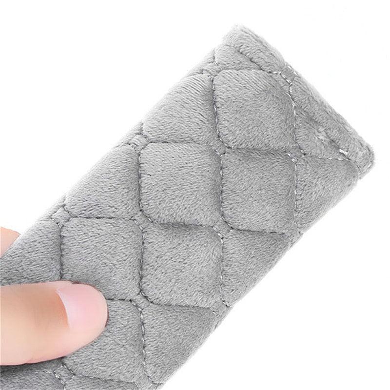 2 protège-ceintures de sécurité moelleux pour l'épaule – Housse de ceinture douce et confortable en velours pour adultes, jeunes, enfants, voiture, camion, SUV, avion, sangles de sac à dos, protège-sangle de ceinture de sécurité pour voiture