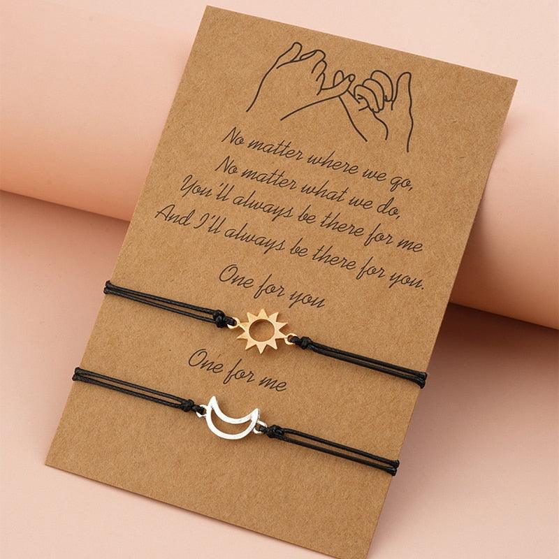 Lot de 2 bracelets de couple minimalistes avec pendentif soleil et lune, carte cadeau bijoux d'amour, bracelets en corde tressée réglables, bracelets de promesse d'amitié assortis pour meilleurs amis et couples