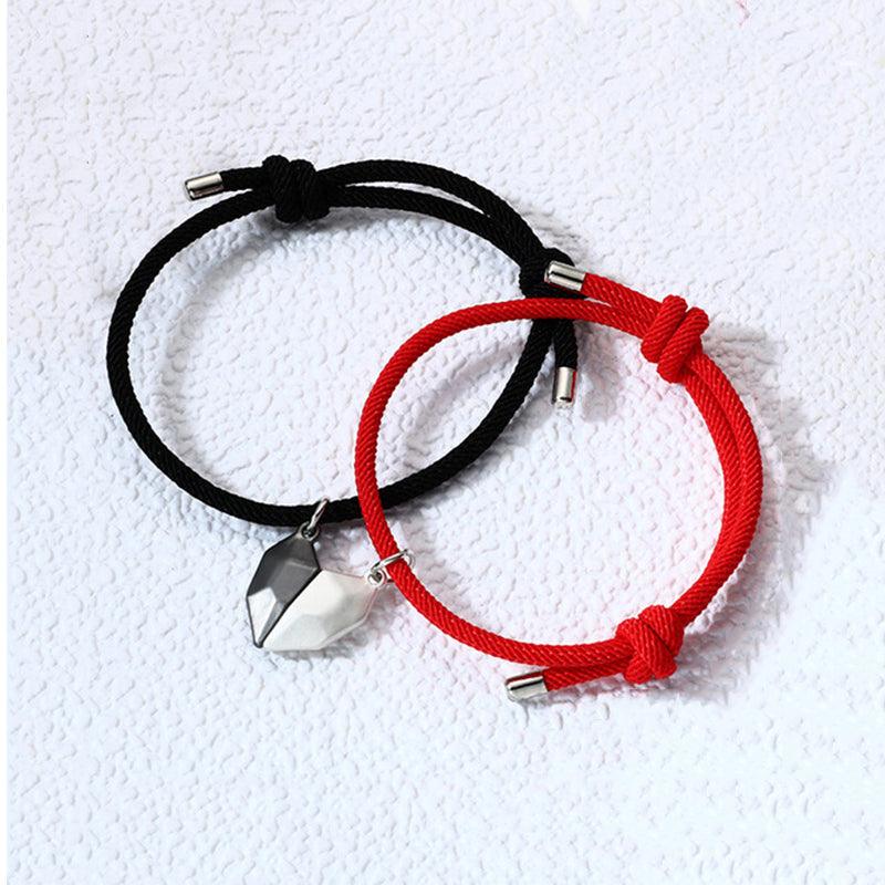 Lot de 2 bracelets magnétiques avec pendentif en forme de cœur pour homme et femme, bracelets assortis « Two Souls One Heart » pour couples, bracelets créatifs aimantés avec pierre de vœux pour amoureux