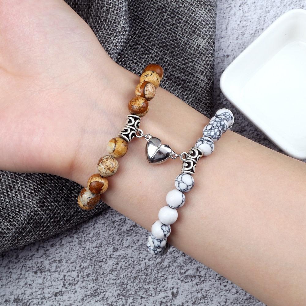 2 Pièces/Ensemble Bracelet Magnétique en Forme de Cœur pour Couples, Bijou Significant en Pierre Naturelle, Bracelet Élastique de Thérapie par Champ Magnétique pour Couples, Bracelets en Pierre Mate pour Femme, Idéal pour Petite Amie