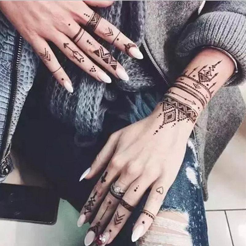 2 Pièces/Set Tatouage Temporaire Femme 25 Modèles Luxe Body Art Tatouage Imperméable Pour Mains Fête De Mariage