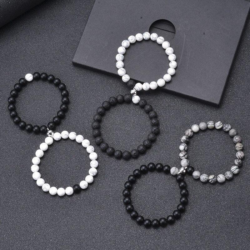 2 Pièces/ensemble Bracelets Magnétiques Couple Blanc Noir Pierre Naturelle Assortie Perles Magnétiques Bracelets Attractifs Amitié Relation Souhaits Cadeau Pour Femmes Hommes Lui Elle Meilleurs Amis