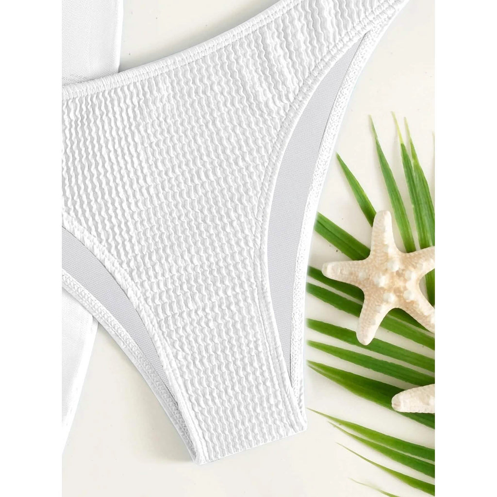 Ensemble de 3 pièces : maillot de bain bikini dos nu à anneaux texturés et jupe de plage