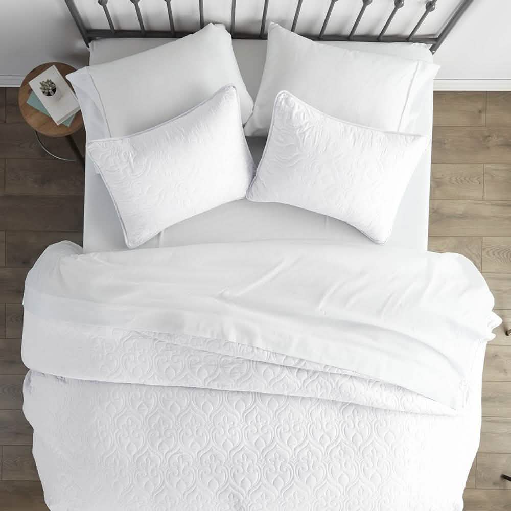 3 pièces : Ensemble de couvre-lit matelassé en damassé
