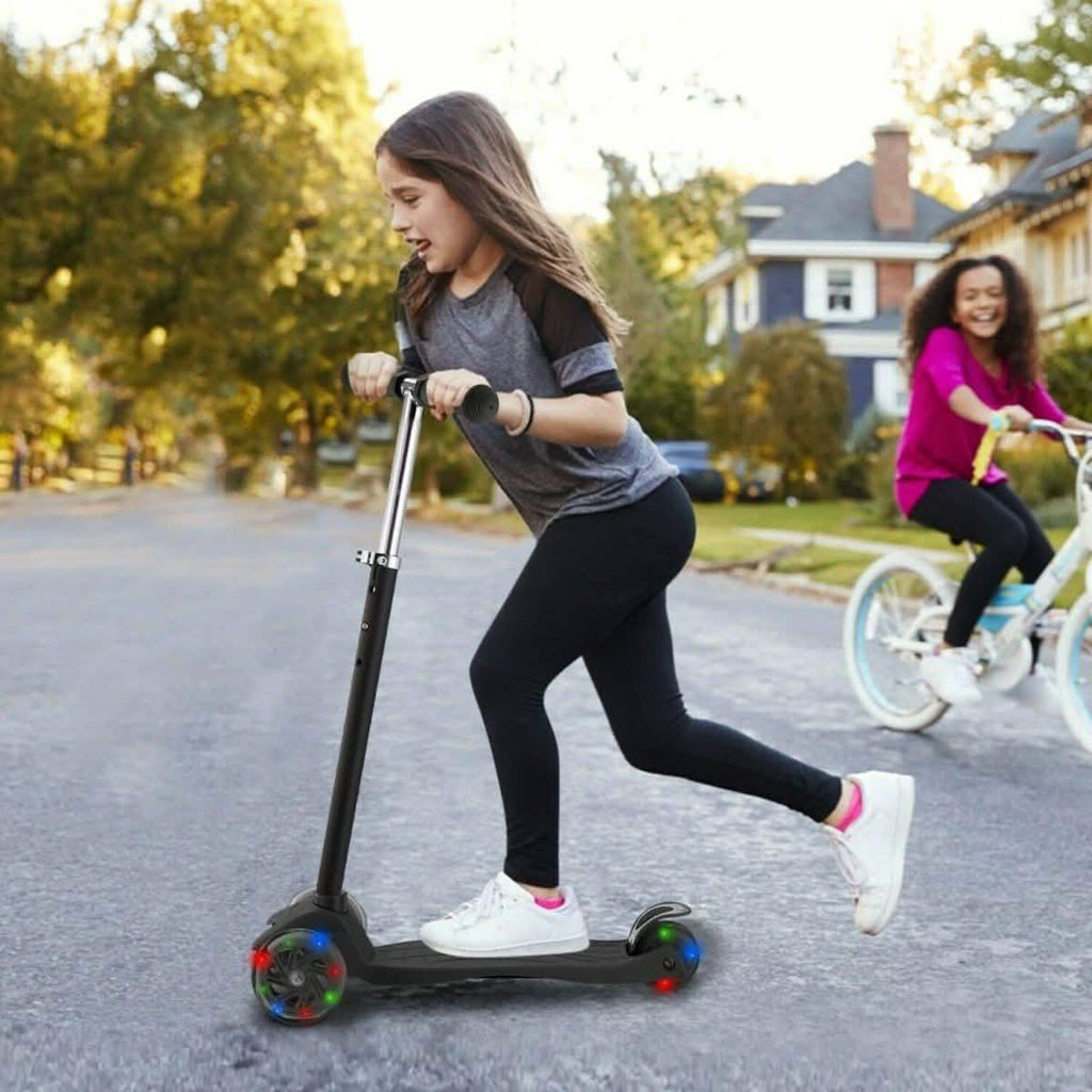 Trottinette 3 roues LED pour enfants, trottinette clignotante à hauteur réglable