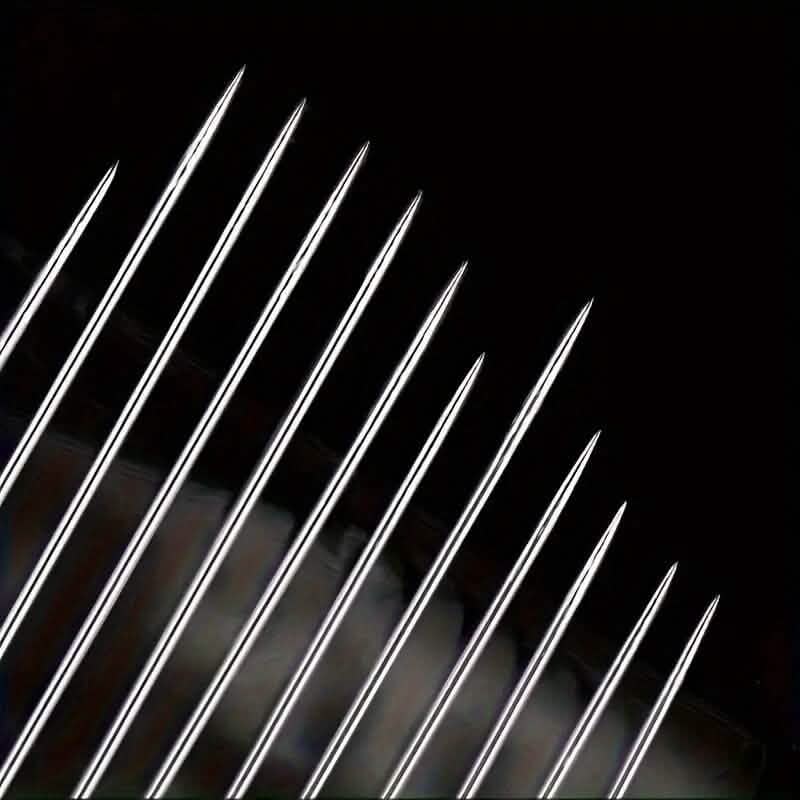 30 aiguilles autoenfileuses de tailles variées avec tube de rangement en bois