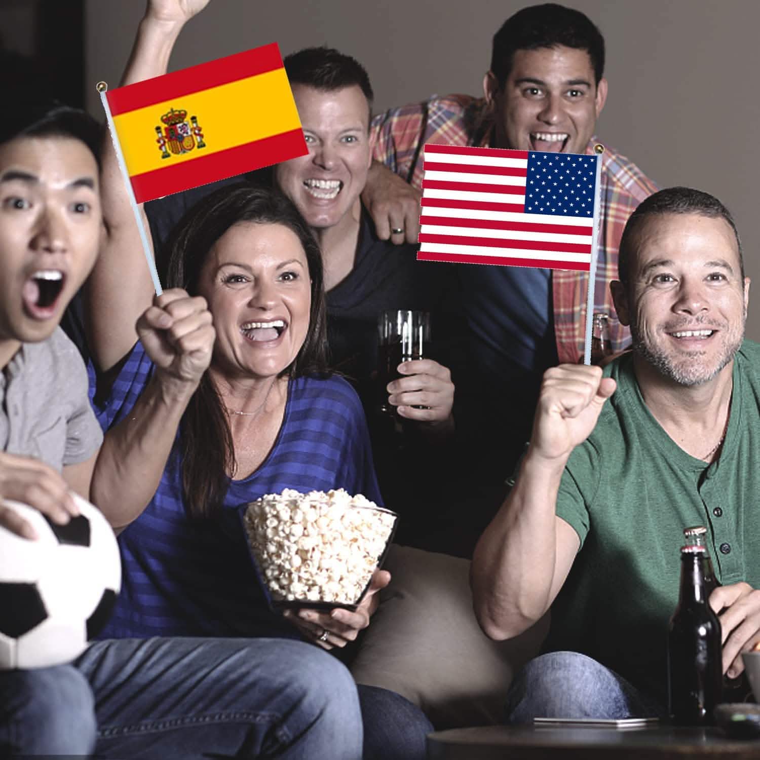 32 Pièces : Drapeaux des équipes nationales participant à la Coupe du monde 2022