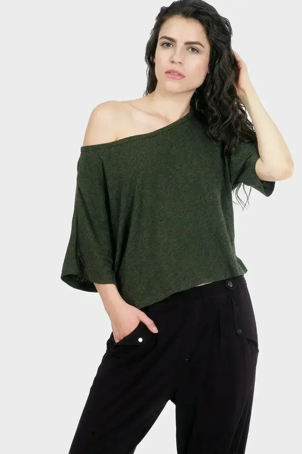 Haut court biologique Lumi - Col bateau en bambou-coton | Femstylo