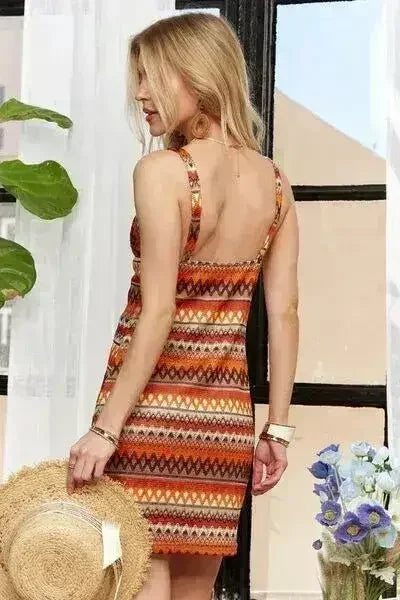Robe mini ADORA rayée contrastée à col en V